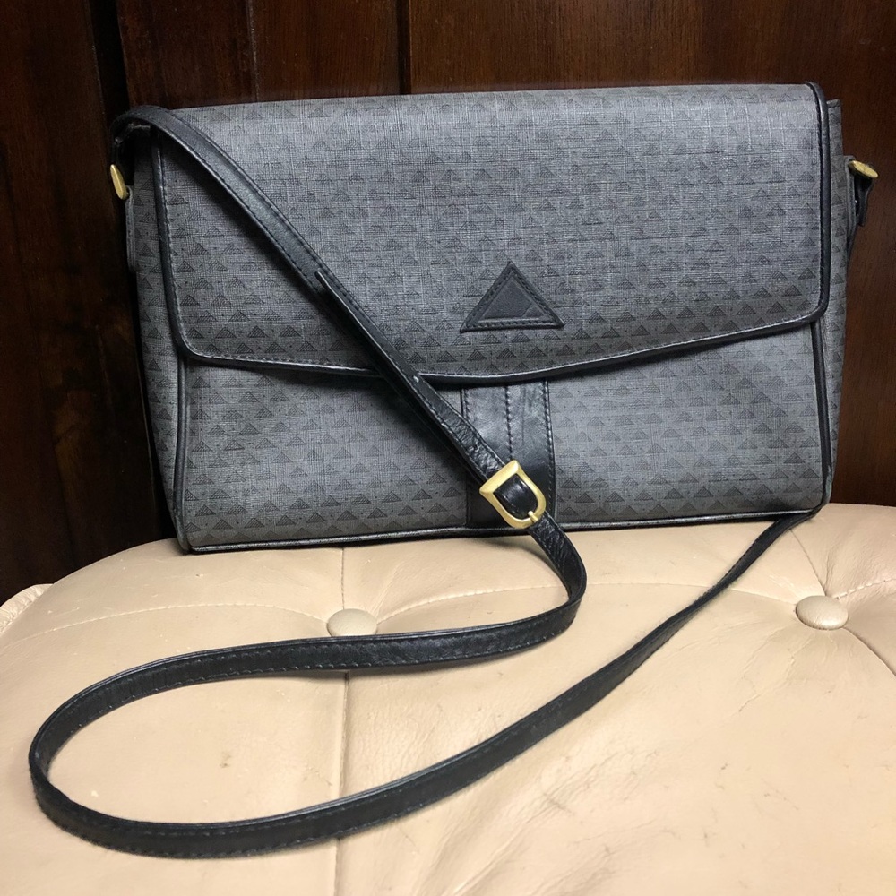 Liz Claiborne Vintage 1984 Black Grey Crossbody Handbag Purse Pocketbook